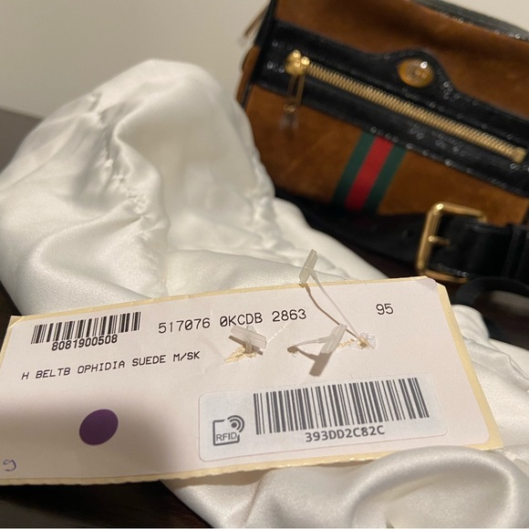 Gucci - Picture 3 of 3